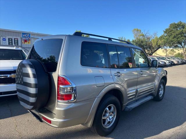 2001 Mitsubishi Montero Limited