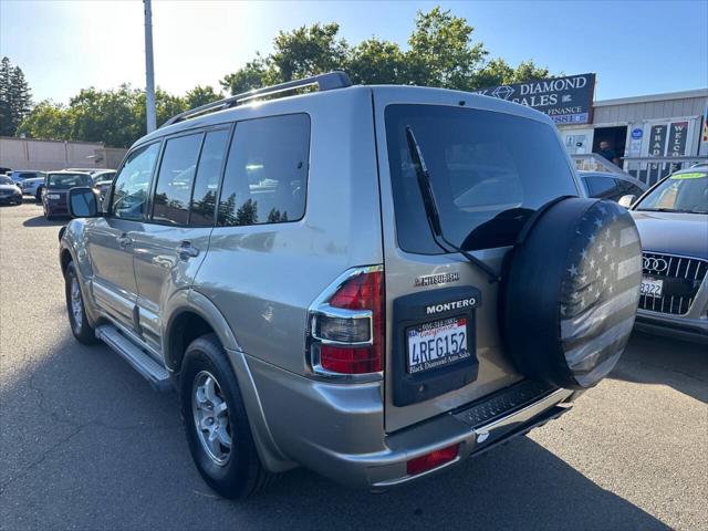 2001 Mitsubishi Montero Limited