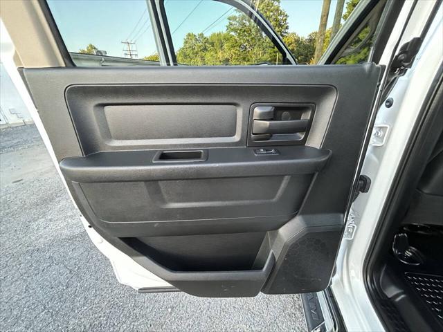 2020 Jeep Ram 2500 Tradesman Crew Cab 4x4 8' Box