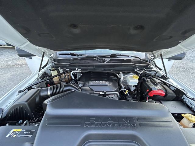 2020 Jeep Ram 2500 Tradesman Crew Cab 4x4 8' Box