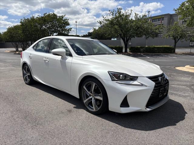 2017 Lexus IS 200t Base 4dr Sedan