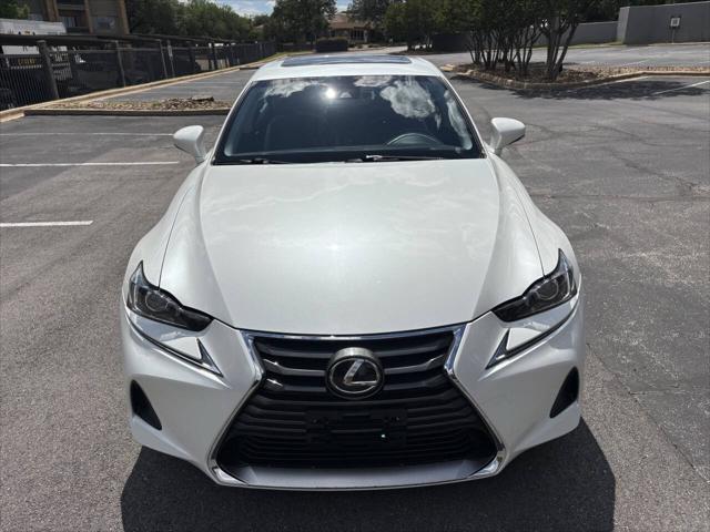 2017 Lexus IS 200t Base 4dr Sedan