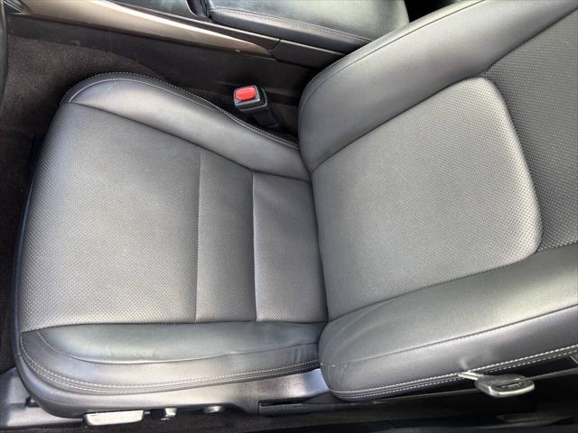 2017 Lexus IS 200t Base 4dr Sedan