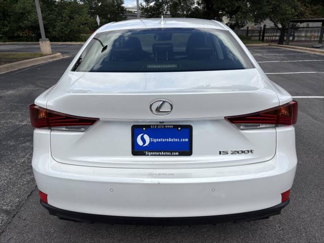 2017 Lexus IS 200t Base 4dr Sedan