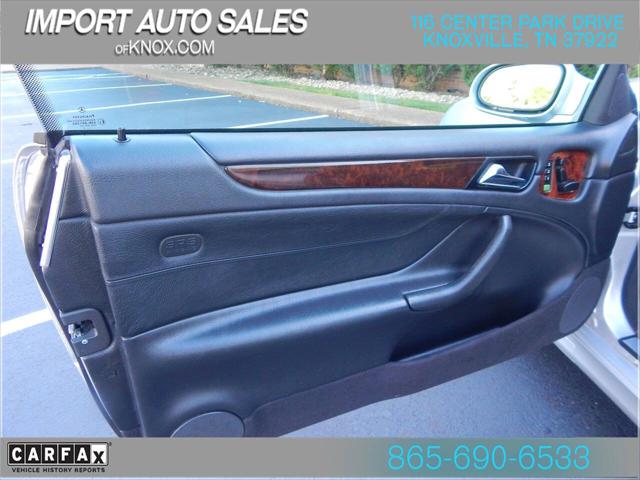 2002 Mercedes-Benz CLK-CLASS CLK 320 2dr Cabriolet