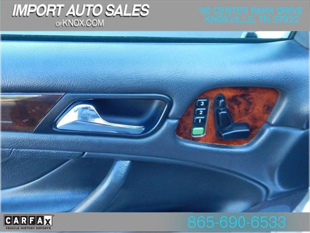 2002 Mercedes-Benz CLK-CLASS CLK 320 2dr Cabriolet