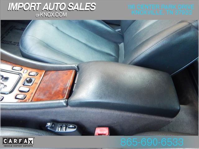 2002 Mercedes-Benz CLK-CLASS CLK 320 2dr Cabriolet