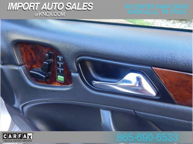 2002 Mercedes-Benz CLK-CLASS CLK 320 2dr Cabriolet
