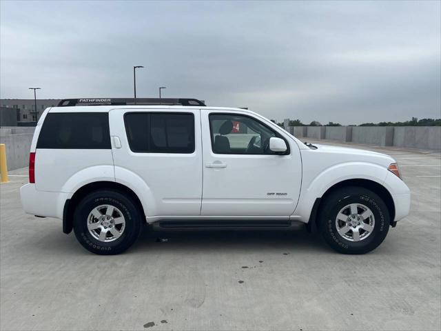2007 Nissan Pathfinder SE Off-Road