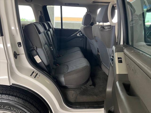 2007 Nissan Pathfinder SE Off-Road