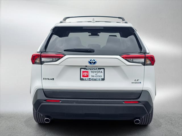 2022 Toyota RAV4 Hybrid LE
