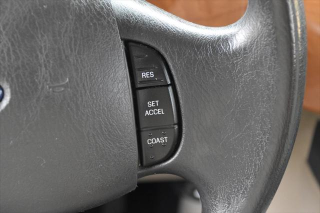 2013 Ford E-450 Cutaway WF224VR U-Joint 4 Wheel Drive