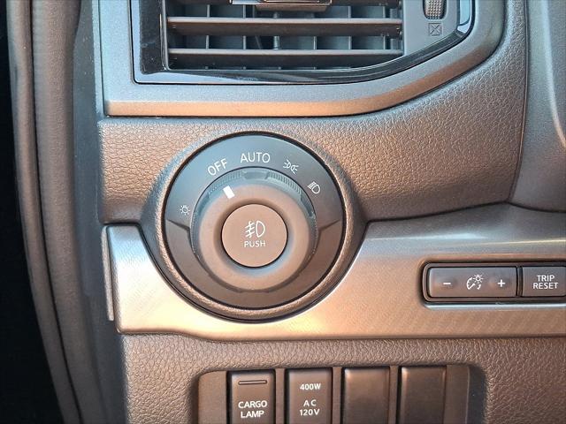 2024 Nissan Titan Crew Cab PRO-4X 4x4
