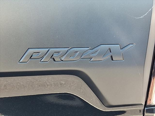 2024 Nissan Titan Crew Cab PRO-4X 4x4