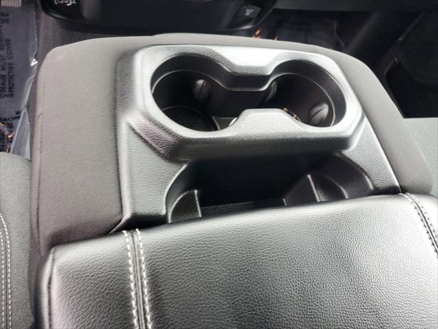 2025 Ram 1500 Big Horn Crew Cab 4x4 5'7" Box