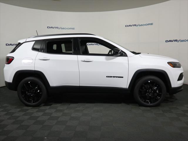 2026 Jeep Compass Latitude Altitude