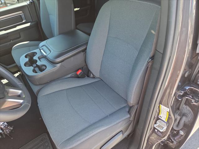 2022 Ram 1500 Classic Warlock Quad Cab 4x4 6'4" Box