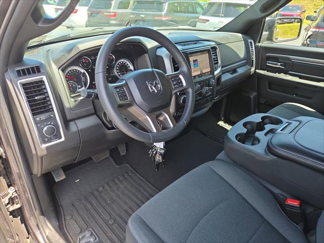 2022 Ram 1500 Classic Warlock Quad Cab 4x4 6'4" Box