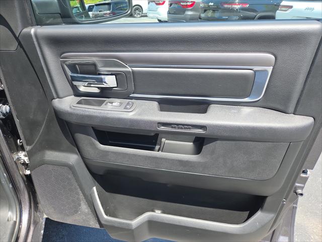 2022 Ram 1500 Classic Warlock Quad Cab 4x4 6'4" Box