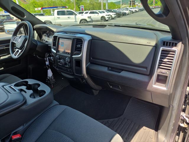 2022 Ram 1500 Classic Warlock Quad Cab 4x4 6'4" Box