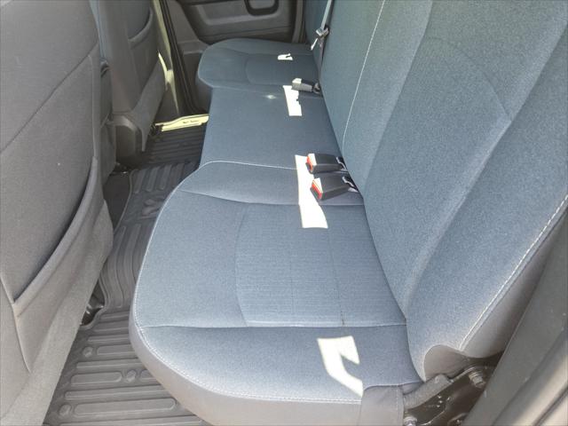 2022 Ram 1500 Classic Warlock Quad Cab 4x4 6'4" Box