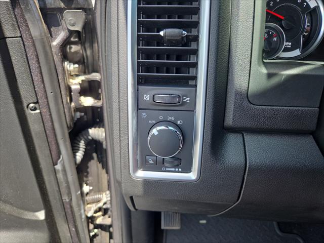 2022 Ram 1500 Classic Warlock Quad Cab 4x4 6'4" Box