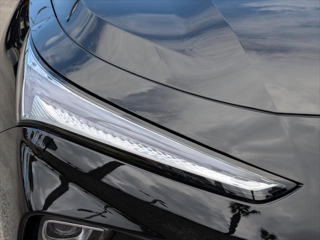 2026 Buick NV Sport Touring FWD