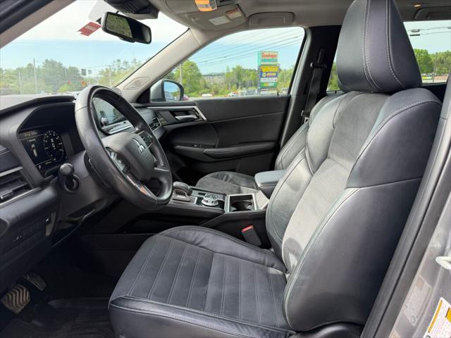 2022 Mitsubishi Outlander Unknown