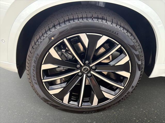 2026 Volvo XC90 Plus, B5 AWD Gas (mild hybrid), Gasoline, Bright, 7 Seats