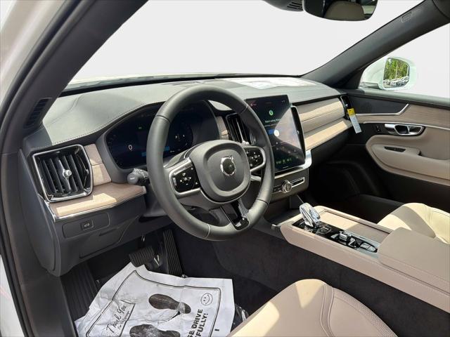 2026 Volvo XC90 Plus, B5 AWD Gas (mild hybrid), Gasoline, Bright, 7 Seats