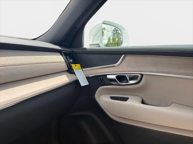 2026 Volvo XC90 Plus, B5 AWD Gas (mild hybrid), Gasoline, Bright, 7 Seats