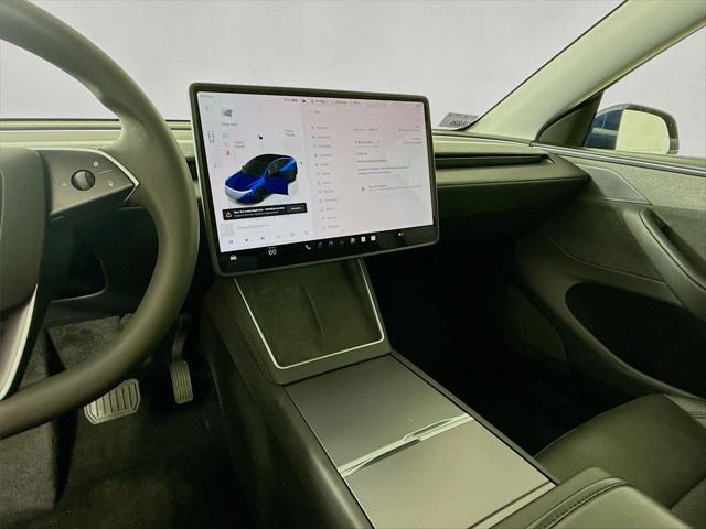 2026 Tesla Model Y Premium Rear-Wheel Drive