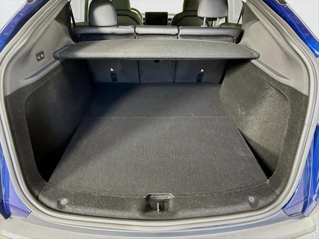 2026 Tesla Model Y Premium Rear-Wheel Drive