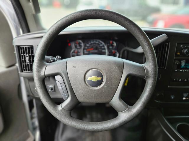 2024 Chevrolet Express Cargo Van RWD 2500 Regular Wheelbase WT