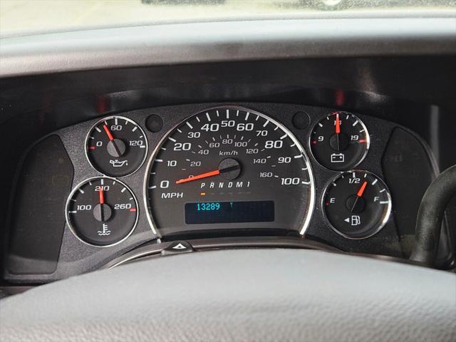2024 Chevrolet Express Cargo Van RWD 2500 Regular Wheelbase WT
