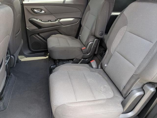 2023 Chevrolet Traverse FWD LT Cloth