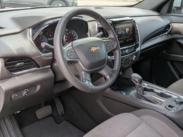 2023 Chevrolet Traverse FWD LT Cloth