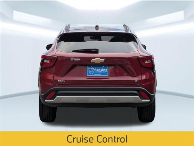 2025 Chevrolet Trax FWD LT