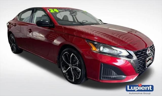 2024 Nissan Altima SR Intelligent AWD for sale in West Allis, WI