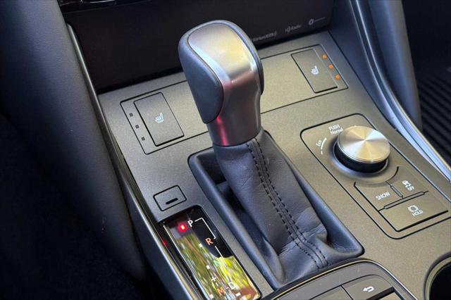 2024 Lexus IS 300 F SPORT Design