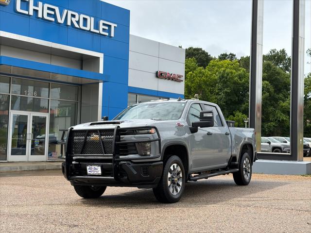 2025 Chevrolet Silverado 2500HD 4WD Crew Cab Standard Bed Custom
