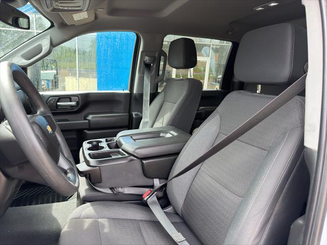 2025 Chevrolet Silverado 2500HD 4WD Crew Cab Standard Bed Custom
