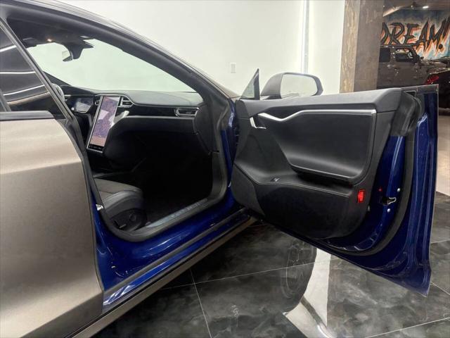 2017 Tesla Model S 75