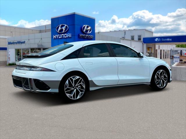 2025 Hyundai IONIQ 6 SEL