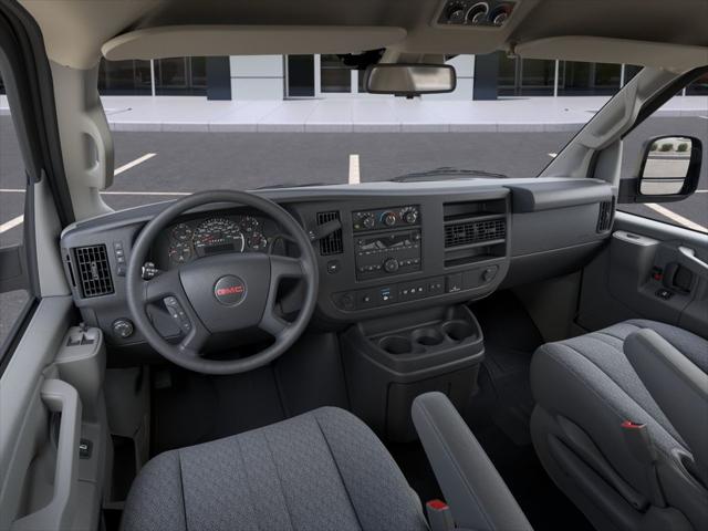 2026 GMC Savana Passenger 3500 Extended Wheelbase, LT, RWD