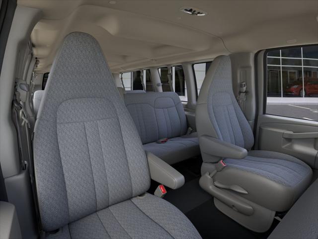 2026 GMC Savana Passenger 3500 Extended Wheelbase, LT, RWD