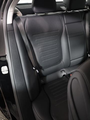2026 Mercedes-Benz C-CLASS C 300 C 300
