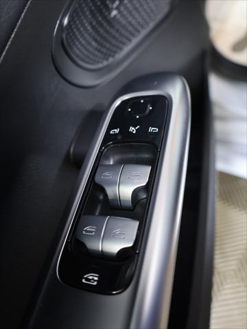 2026 Mercedes-Benz C-CLASS C 300 C 300