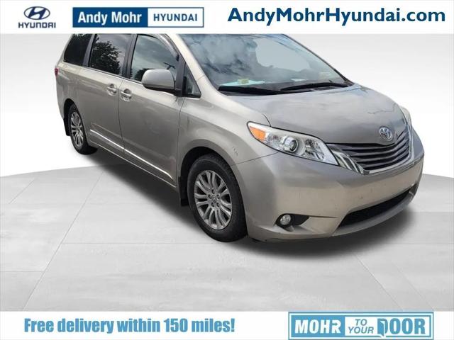 2017 Toyota Sienna XLE 8 Passenger for sale in Bloomington, IN