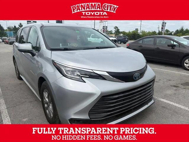 2022 Toyota Sienna LE for sale in Panama City, FL